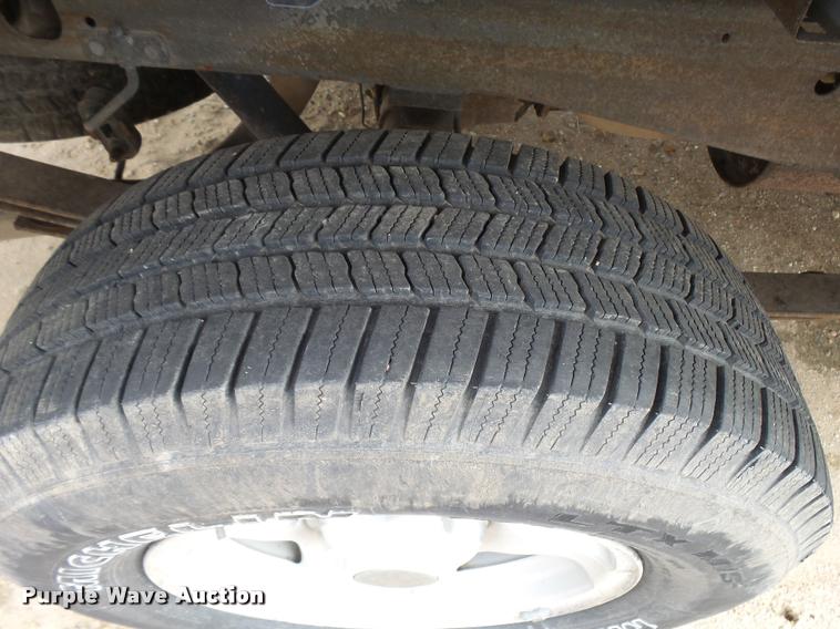 image for item L3385 1998 Ford F150 pickup truck