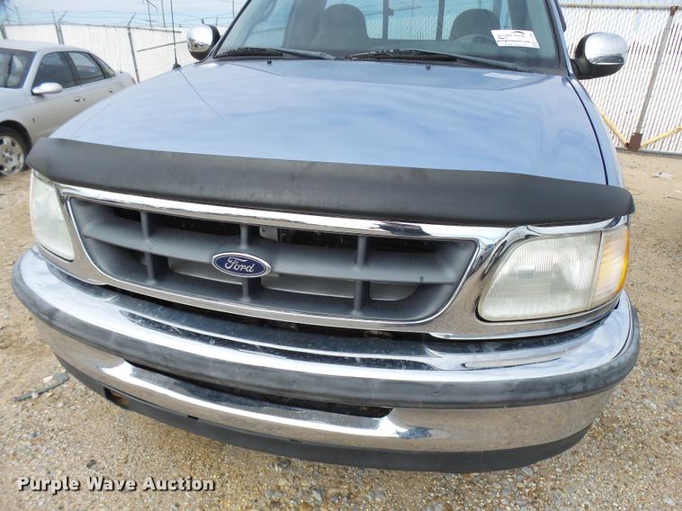 image for item L3385 1998 Ford F150 pickup truck