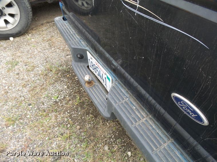 image for item L3386 1993 Ford Ranger pickup truck