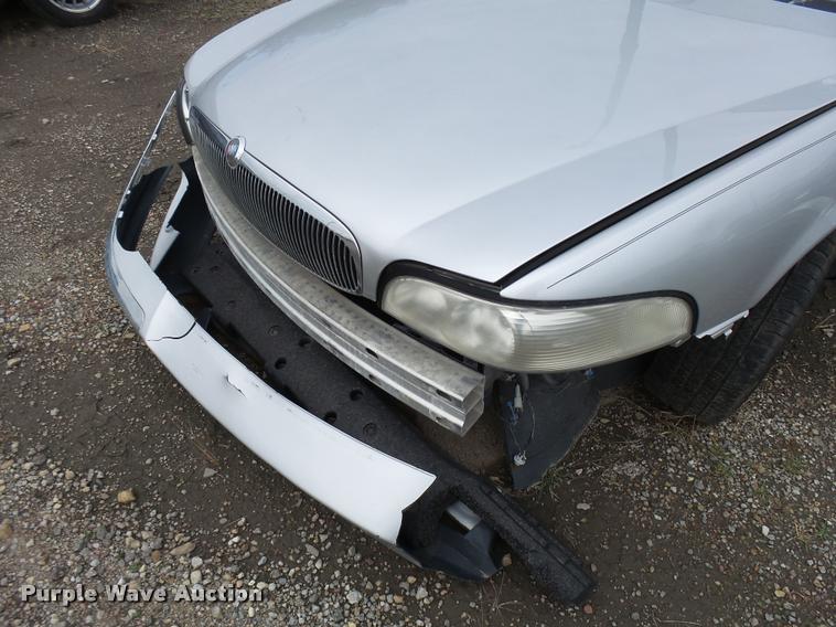 image for item L3387 2000 Buick Park Avenue