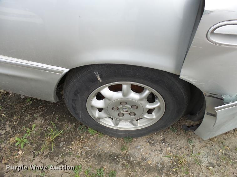 image for item L3387 2000 Buick Park Avenue
