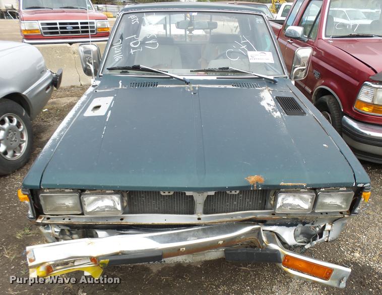 image for item L3388 1982 Datsun King Cab pickup truck