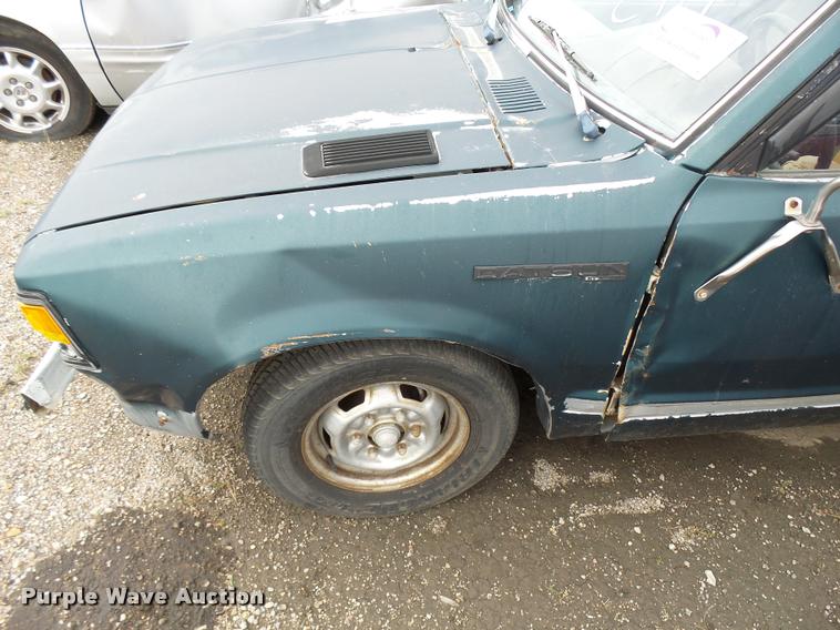 image for item L3388 1982 Datsun King Cab pickup truck