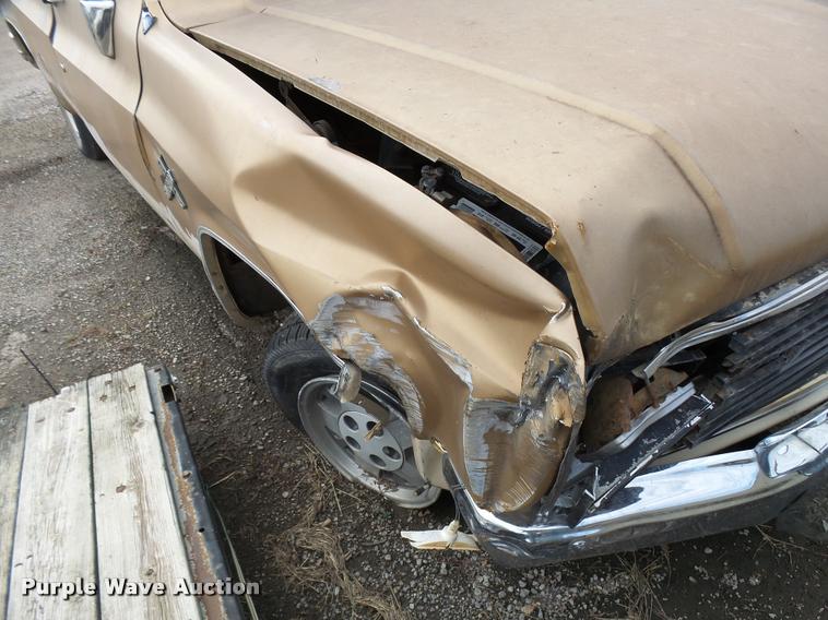 image for item L3390 1984 Chevrolet 10 pickup truck