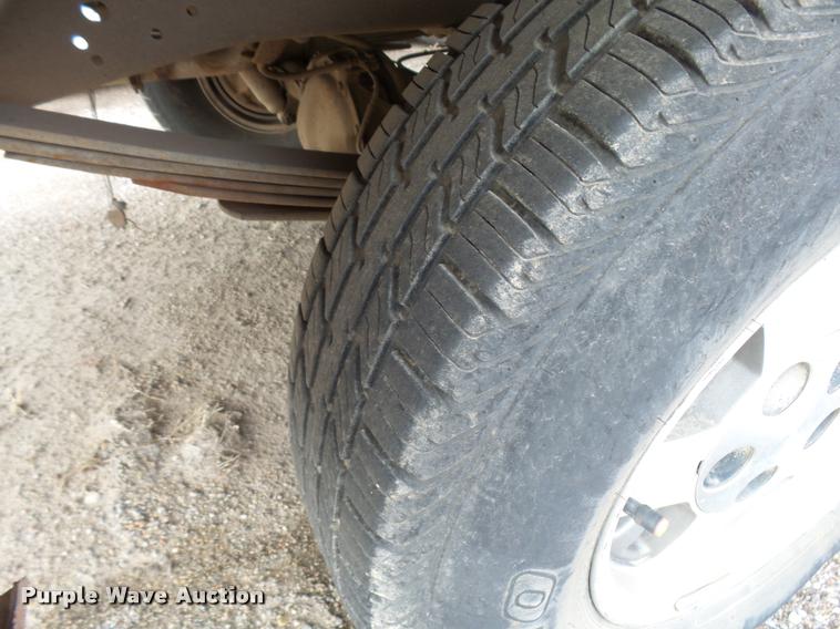 image for item L3390 1984 Chevrolet 10 pickup truck