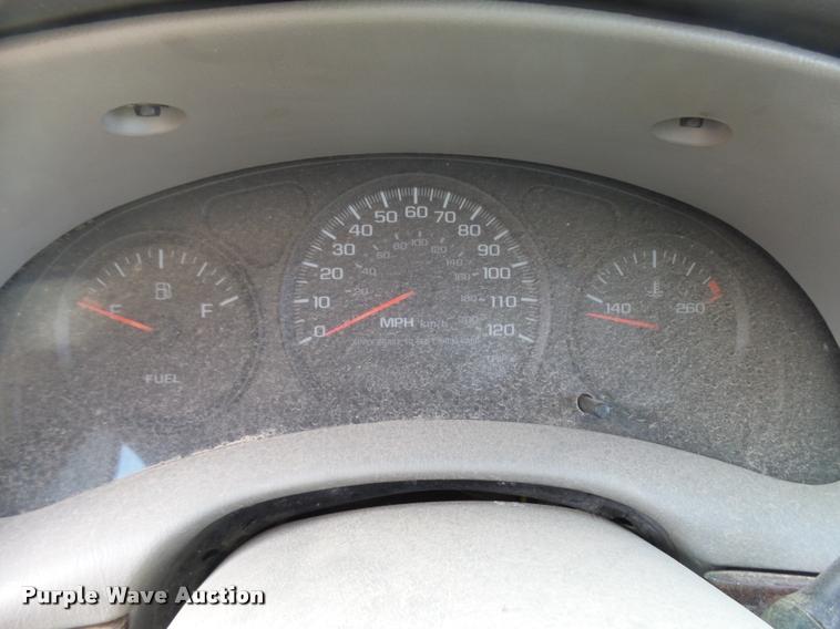 image for item L3391 2002 Chevrolet Impala