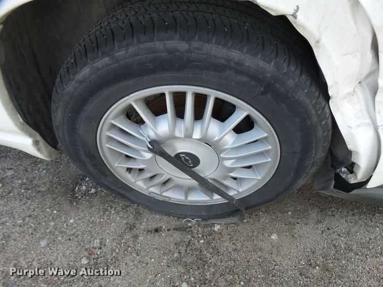 image for item L3391 2002 Chevrolet Impala