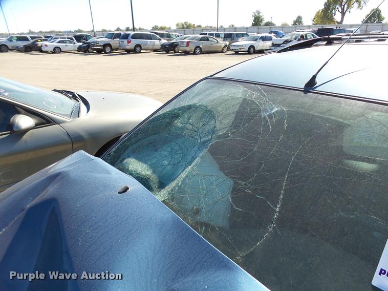 image for item L3414 2001 Ford Focus Wagon