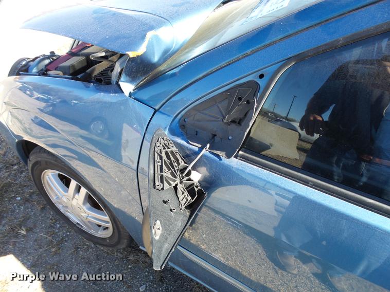 image for item L3414 2001 Ford Focus Wagon