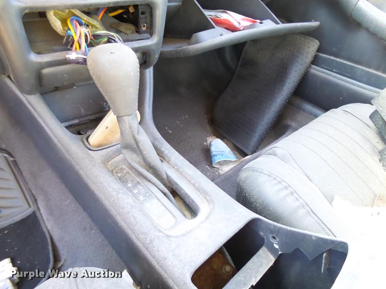 image for item L3415 1998 Pontiac Grand Prix