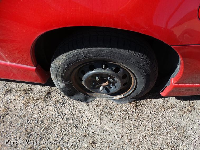 image for item L3415 1998 Pontiac Grand Prix