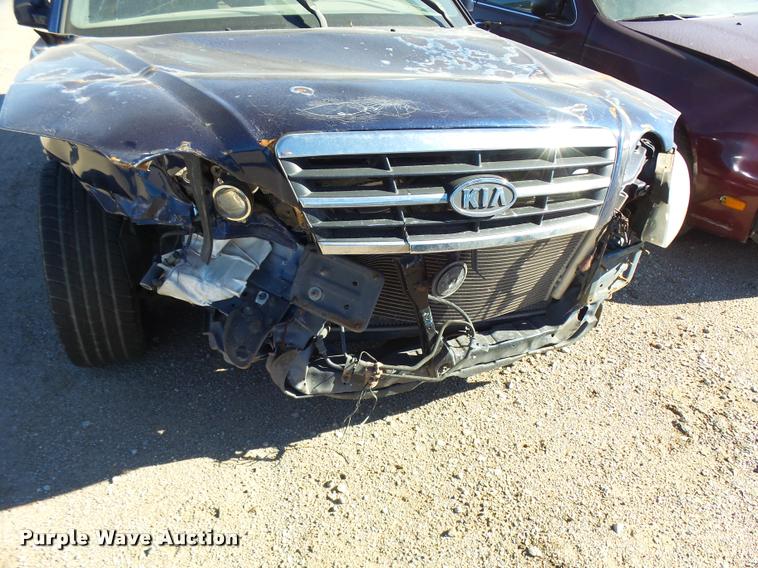 image for item L3417 2005 Kia Optima