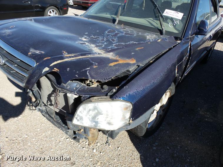 image for item L3417 2005 Kia Optima