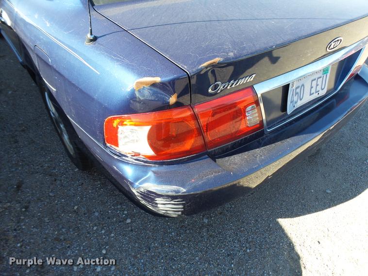 image for item L3417 2005 Kia Optima