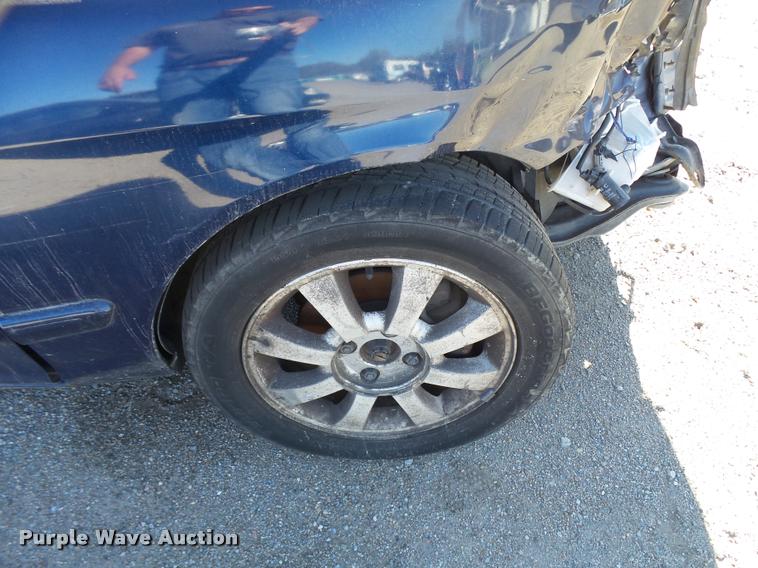 image for item L3417 2005 Kia Optima