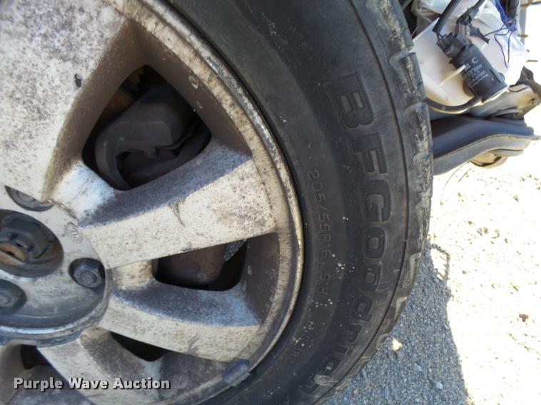 image for item L3417 2005 Kia Optima