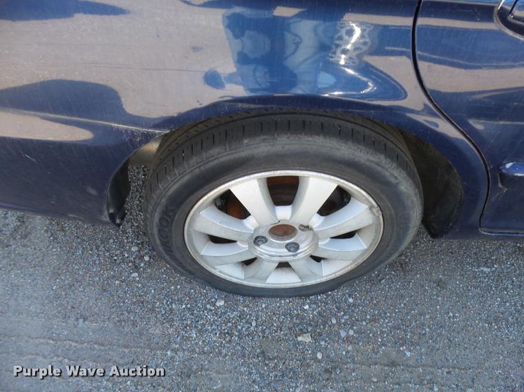 image for item L3417 2005 Kia Optima