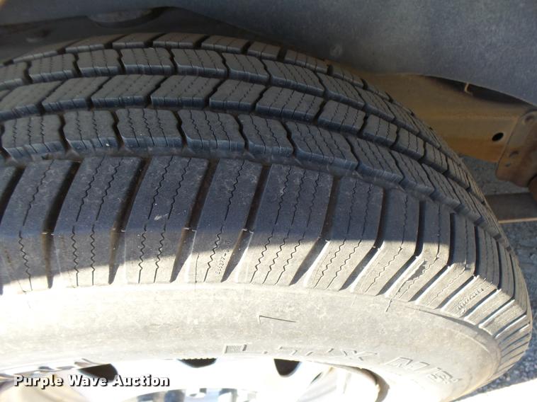 image for item L3418 2000 Chevrolet Blazer SUV