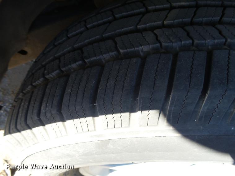 image for item L3418 2000 Chevrolet Blazer SUV