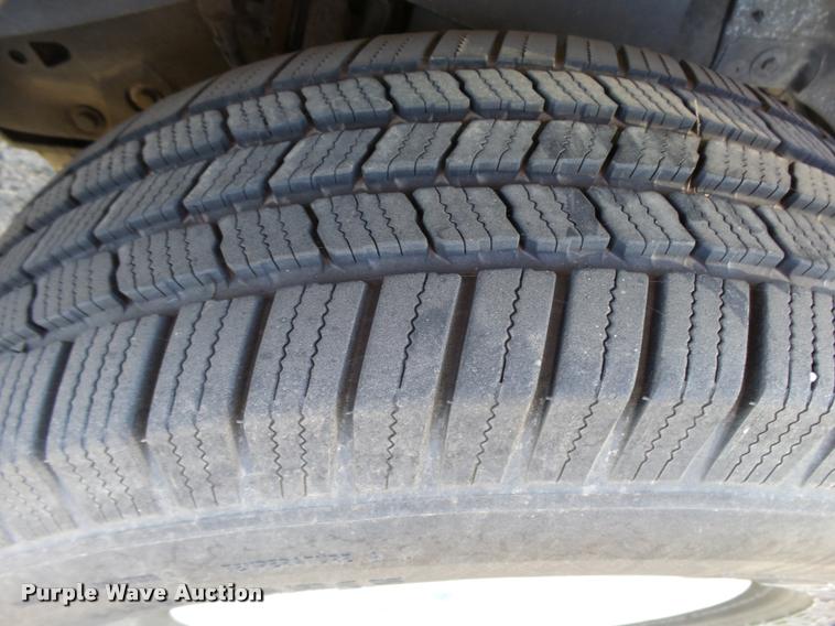 image for item L3418 2000 Chevrolet Blazer SUV