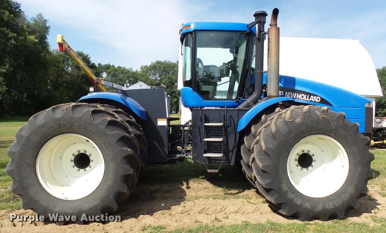 image for item AL9101 2002 New Holland TJ375 4WD tractor