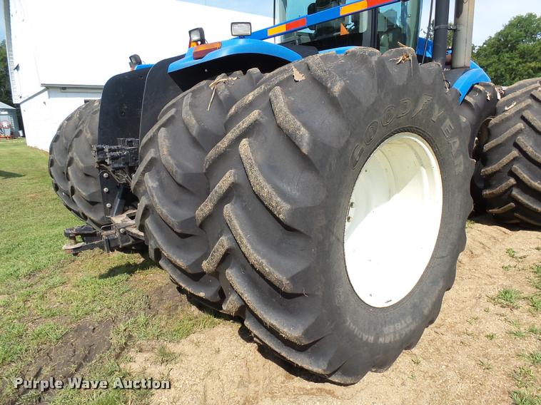 image for item AL9101 2002 New Holland TJ375 4WD tractor