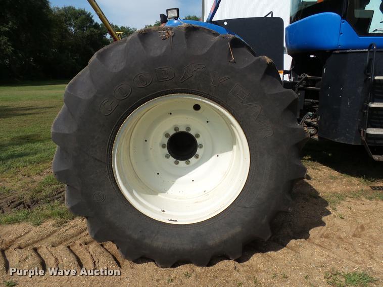 image for item AL9101 2002 New Holland TJ375 4WD tractor