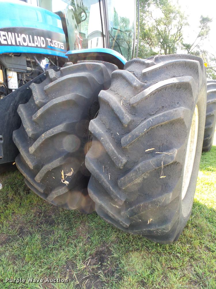 image for item AL9101 2002 New Holland TJ375 4WD tractor