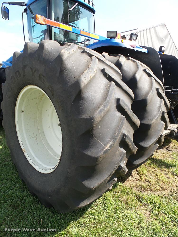 image for item AL9101 2002 New Holland TJ375 4WD tractor