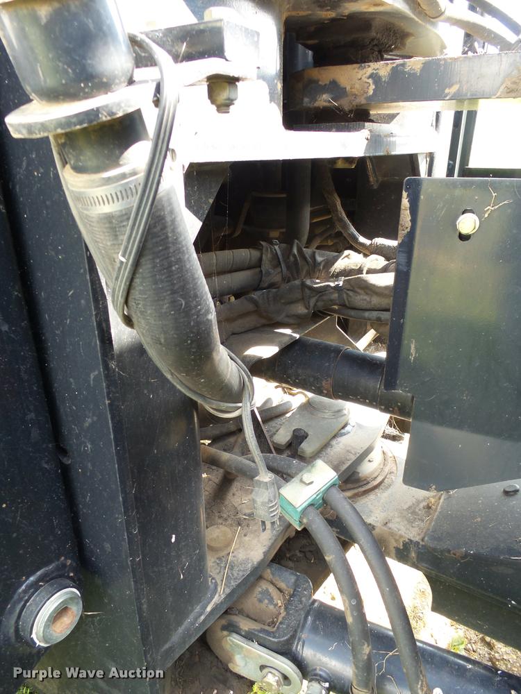 image for item AL9101 2002 New Holland TJ375 4WD tractor