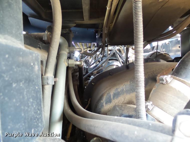 image for item AL9101 2002 New Holland TJ375 4WD tractor