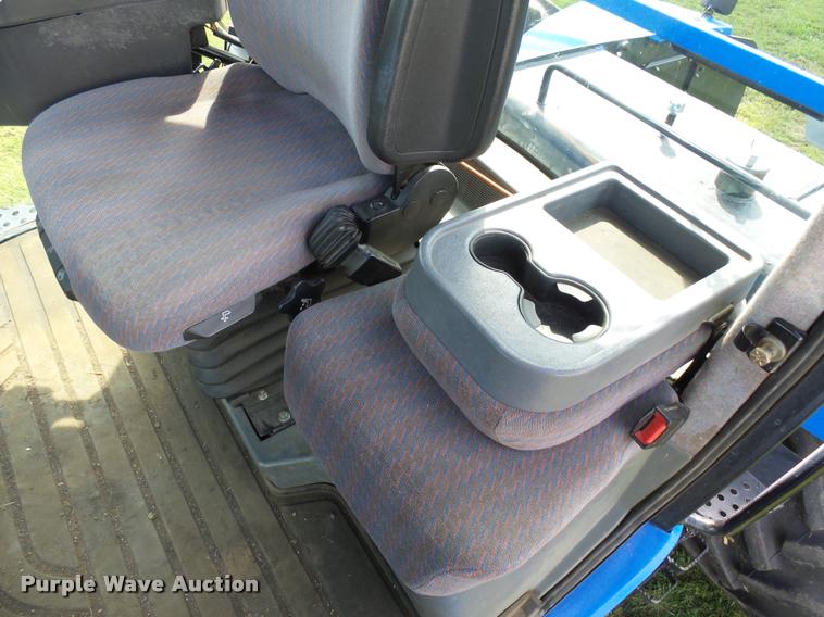 image for item AL9101 2002 New Holland TJ375 4WD tractor