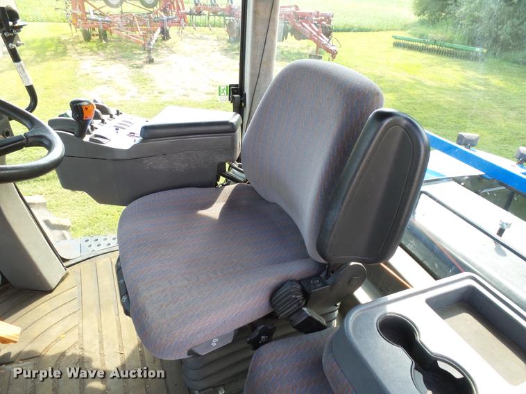 image for item AL9101 2002 New Holland TJ375 4WD tractor