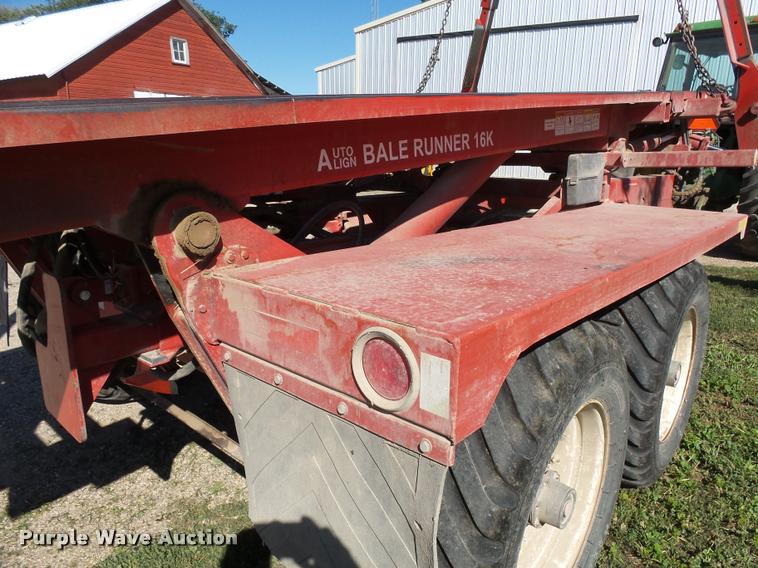 image for item AL9108 2009 Morris Pro-Ag Bale Runner 16K bale stacker