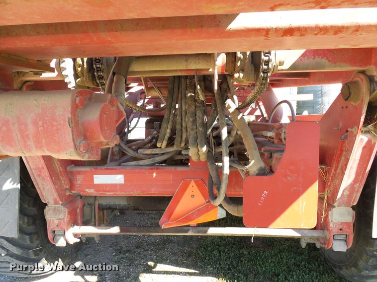 image for item AL9108 2009 Morris Pro-Ag Bale Runner 16K bale stacker