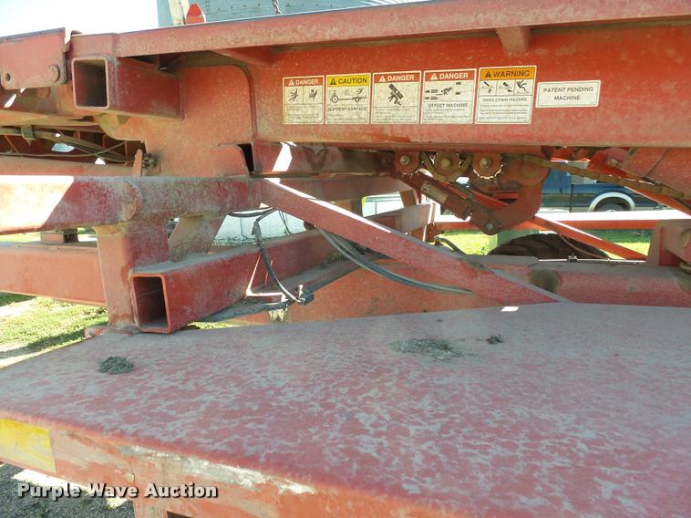 image for item AL9108 2009 Morris Pro-Ag Bale Runner 16K bale stacker