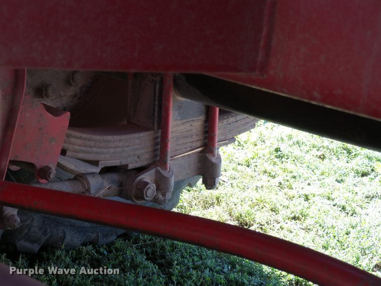 image for item AL9108 2009 Morris Pro-Ag Bale Runner 16K bale stacker