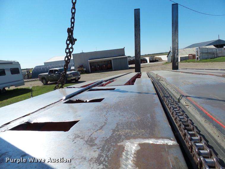 image for item AL9108 2009 Morris Pro-Ag Bale Runner 16K bale stacker