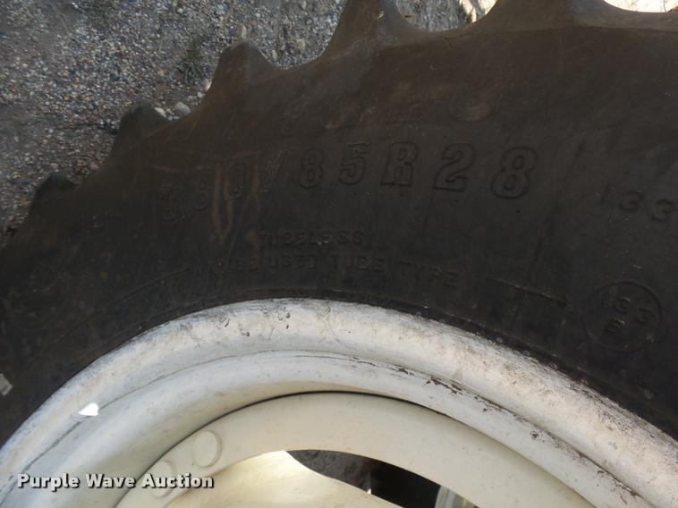 image for item AL9110 2008 New Holland T6030 tractor