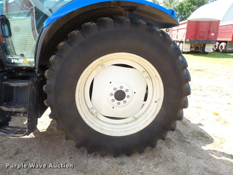 image for item AL9110 2008 New Holland T6030 tractor