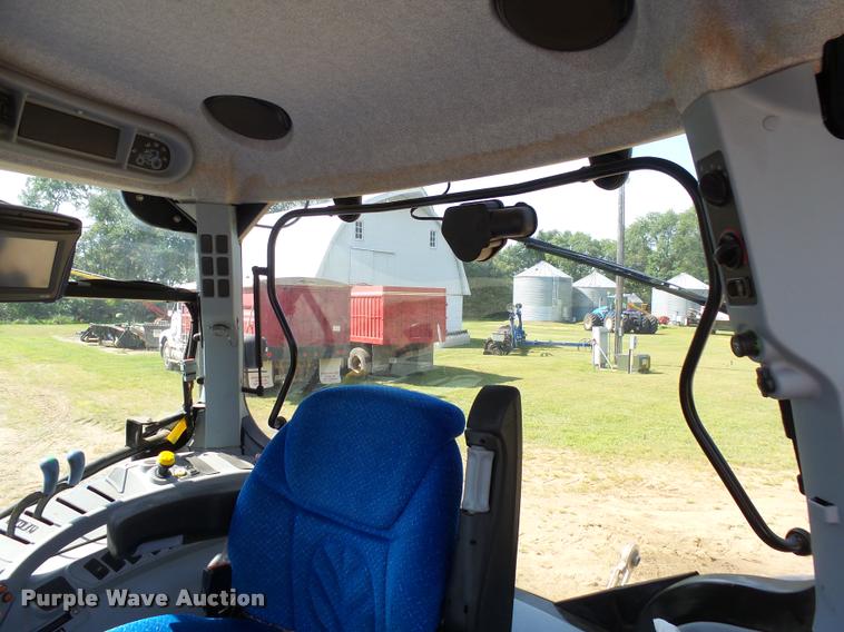 image for item AL9110 2008 New Holland T6030 tractor