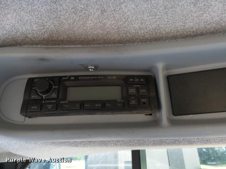 image for item AL9110 2008 New Holland T6030 tractor