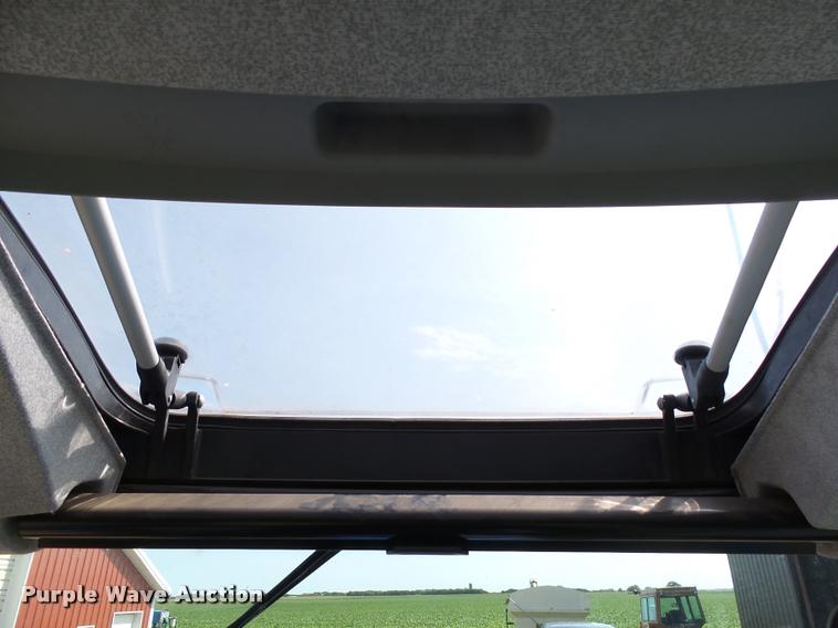 image for item AL9110 2008 New Holland T6030 tractor