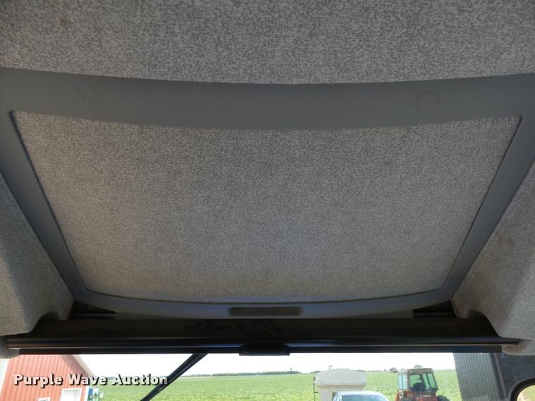 image for item AL9110 2008 New Holland T6030 tractor