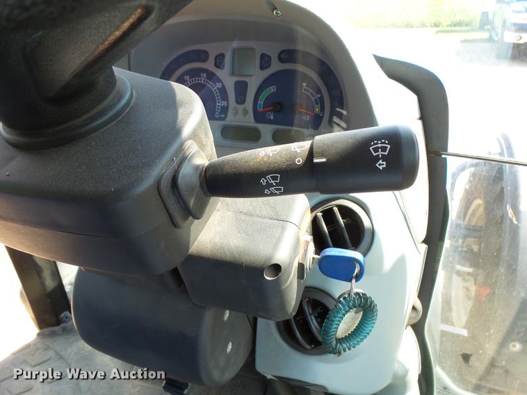 image for item AL9110 2008 New Holland T6030 tractor