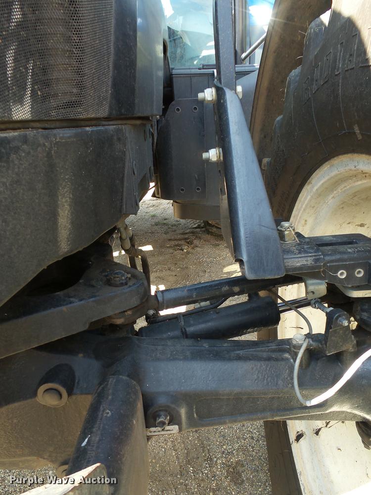 image for item AL9110 2008 New Holland T6030 tractor