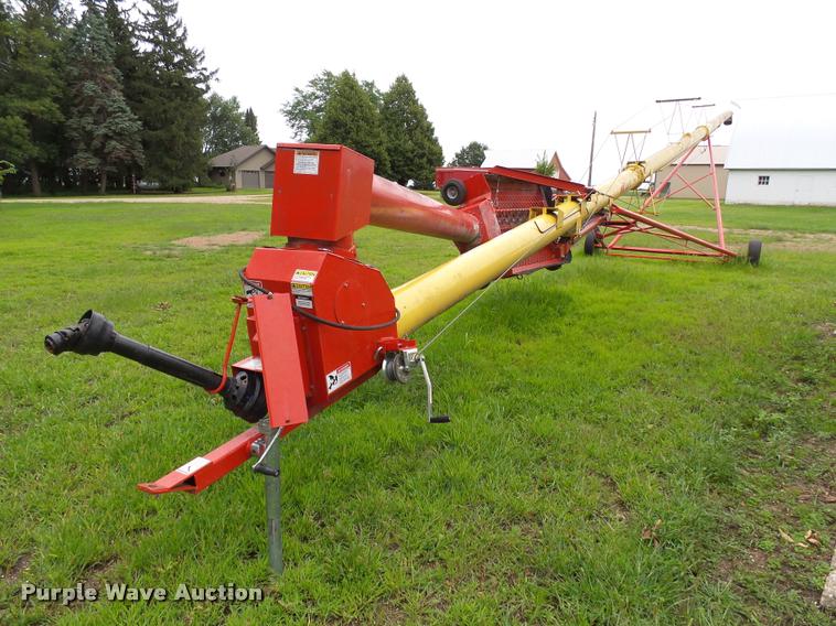 image for item AL9113 Westfield MK100-71 grain auger