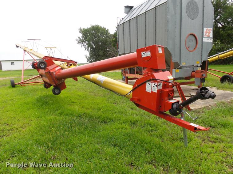 image for item AL9113 Westfield MK100-71 grain auger