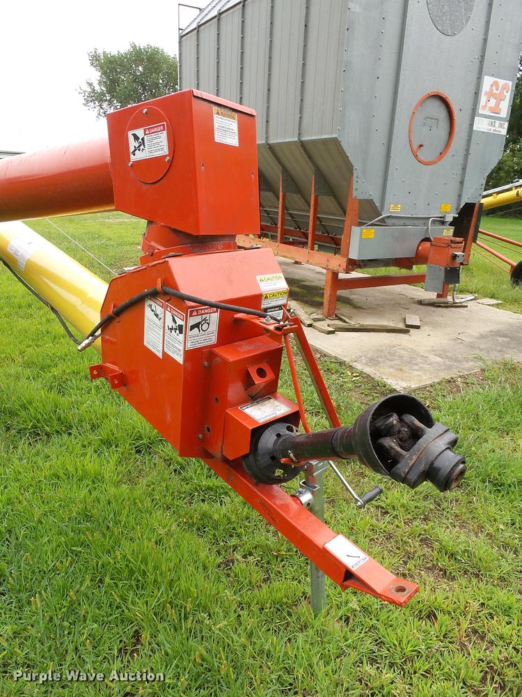 image for item AL9113 Westfield MK100-71 grain auger