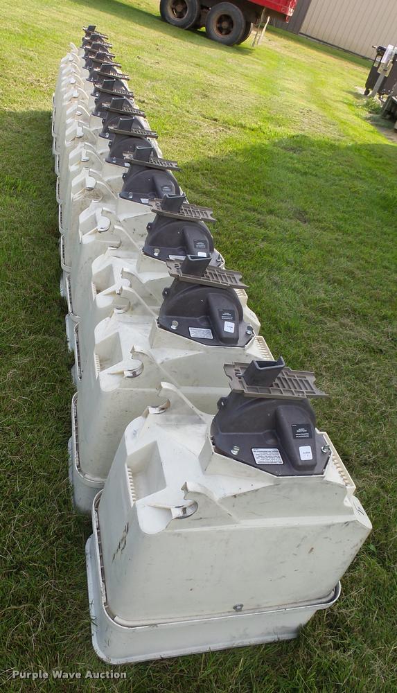 image for item AL9119 Kinze 3200 planter